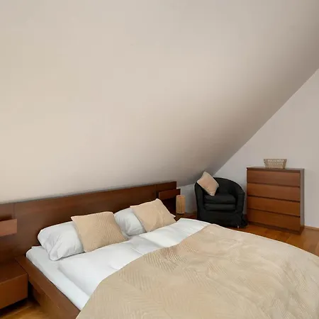 Atmospheric In With Underground Parking By Renters Apartment Karpacz