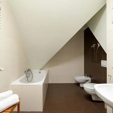 Atmospheric In With Underground Parking By Renters * Karpacz