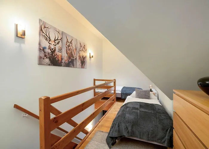 Atmospheric In With Underground Parking By Renters Appartement *