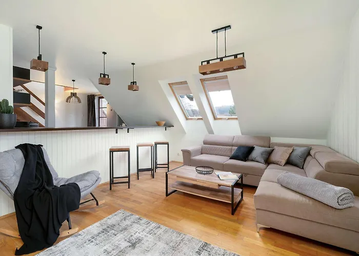 Atmospheric In With Underground Parking By Renters * Karpacz