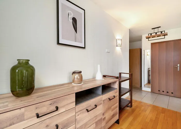 Appartement Atmospheric In With Underground Parking By Renters